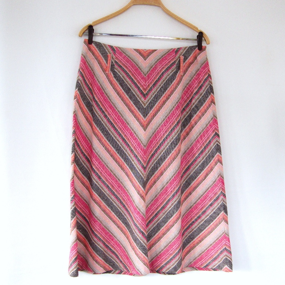 Striped Chevron Linen Skirt A-Line Size 8 Midi